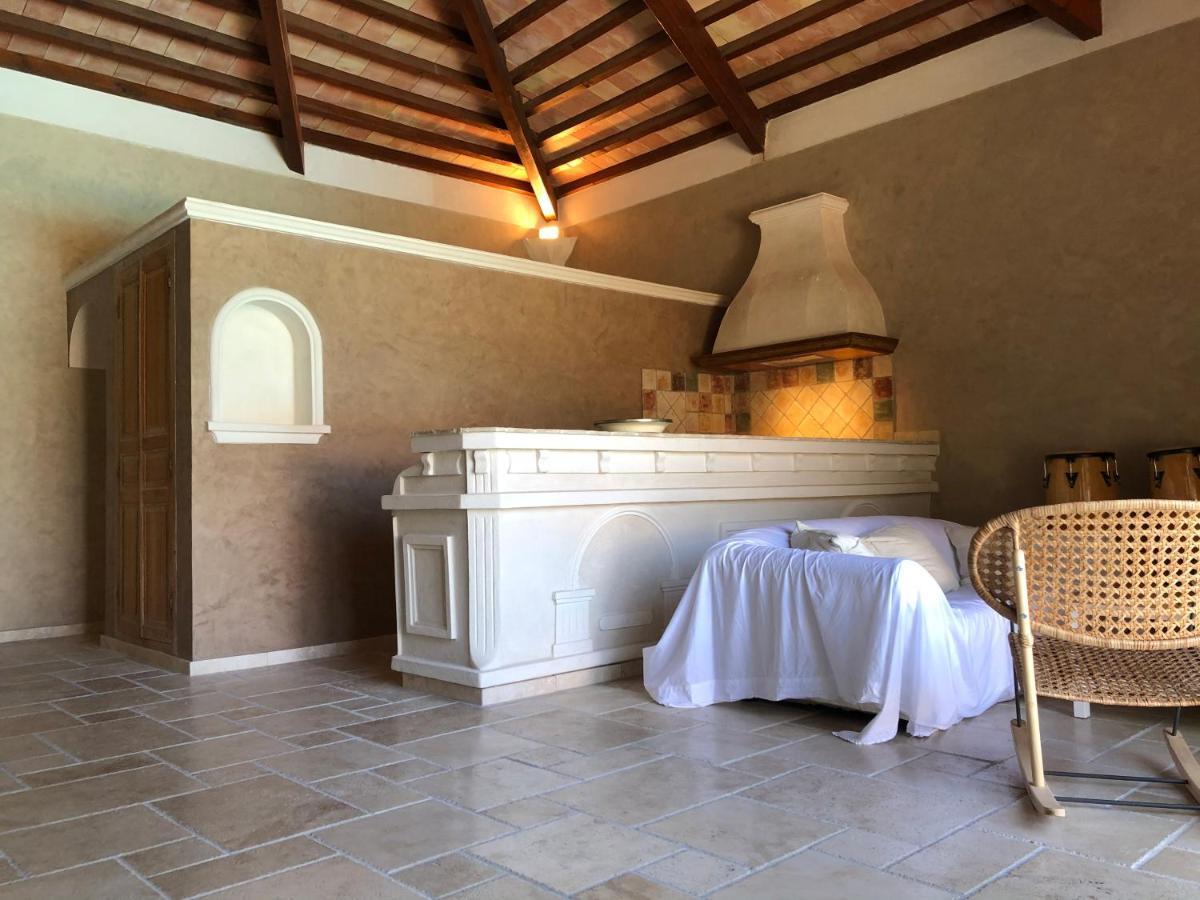 Ventabren Le Pool House - Private Jacuzzi - Mas Des Sous Bois酒店 外观 照片